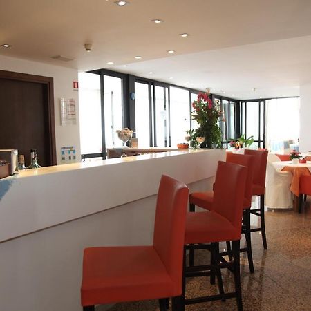 Hotel San Carlo Lignano Sabbiadoro Eksteriør bilde